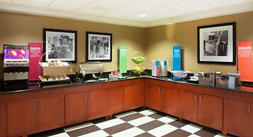 Hampton Inn & Suites Pittsburgh-Meadow Lands