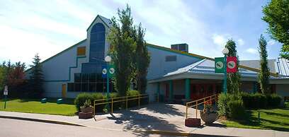 Holiday Inn Express Hotel & Suites Drayton Valley by IHG