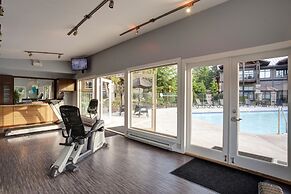 Sunrise Ridge Waterfront Resort