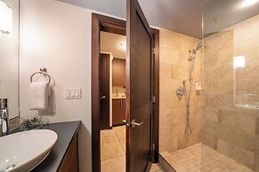 Sunrise Ridge Waterfront Resort