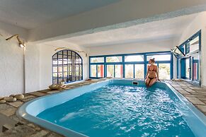 Agionissi Resort Hotel