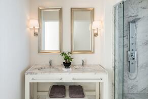 Knossos Beach Bungalows Suites Resort & Spa