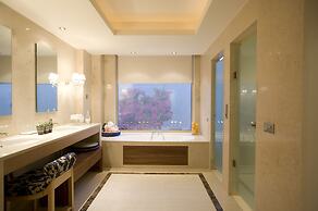 Knossos Beach Bungalows Suites Resort & Spa