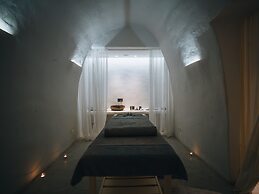 Knossos Beach Bungalows Suites Resort & Spa