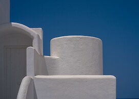 Knossos Beach Bungalows Suites Resort & Spa