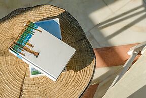 Knossos Beach Bungalows Suites Resort & Spa