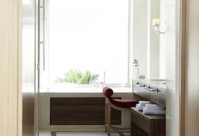 Knossos Beach Bungalows Suites Resort & Spa