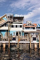 Emerald Grande Condominiums at HarborWalk Village