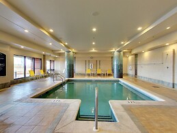 Emerald Grande Condominiums at HarborWalk Village