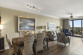 Emerald Grande Condominiums at HarborWalk Village
