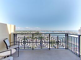 Emerald Grande Condominiums at HarborWalk Village