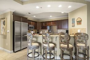 Emerald Grande Condominiums at HarborWalk Village