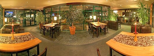 Hotel & Restaurant 5 Linden