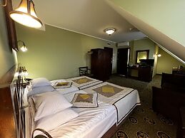 Hotel Zamek Ryn