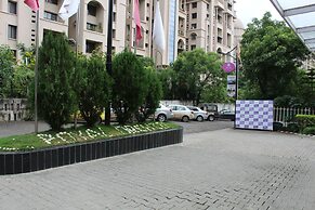 Royal Orchid Golden Suites Pune