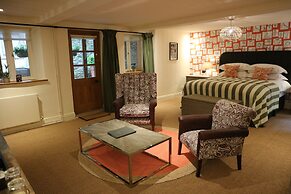 The Close Hotel