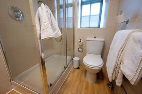 Cross Hands Hotel Old Sodbury by Greene King Inns