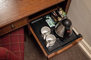 Cross Hands Hotel Old Sodbury by Greene King Inns