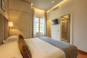 Hotel Embassy