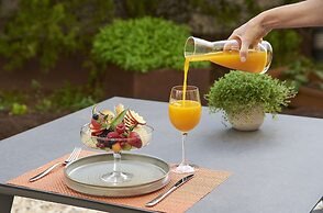 NH Madrid Las Tablas