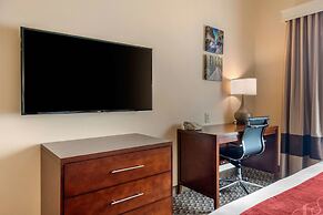 Comfort Inn & Suites Airport