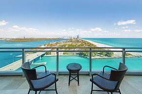 The Ritz-Carlton Bal Harbour, Miami