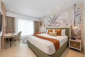 The Regenza by Tunga