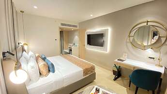 The Regenza by Tunga