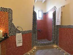 Suites of the Gods Cave Spa