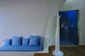 Suites of the Gods Cave Spa