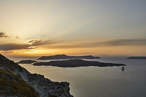 Suites of the Gods Cave Spa