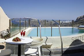 Suites of the Gods Cave Spa