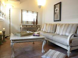 Suites of the Gods Cave Spa