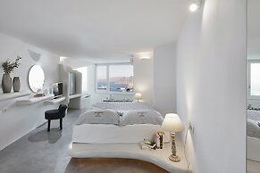 Suites of the Gods Cave Spa