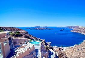 Suites of the Gods Cave Spa