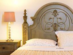 Suites of the Gods Cave Spa