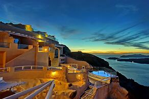 Suites of the Gods Cave Spa