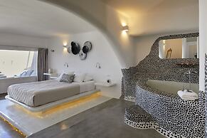 Suites of the Gods Cave Spa