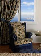 Suites of the Gods Cave Spa