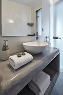 Suites of the Gods Cave Spa