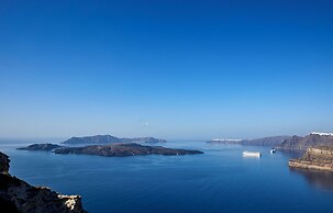 Suites of the Gods Cave Spa