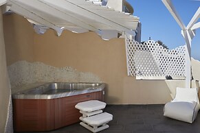 Suites of the Gods Cave Spa