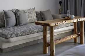 Suites of the Gods Cave Spa