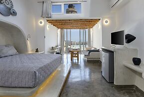 Suites of the Gods Cave Spa