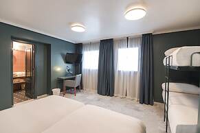 Petit Palace Puerta de Triana