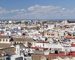 Petit Palace Puerta de Triana