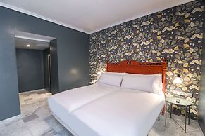 Petit Palace Puerta de Triana