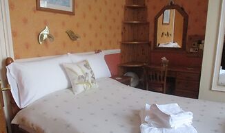 Ashwood Grange Hotel - B&B