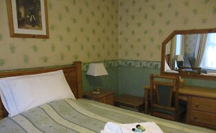 Ashwood Grange Hotel - B&B