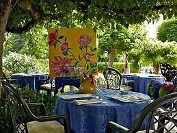 Hostellerie Saint Jacques